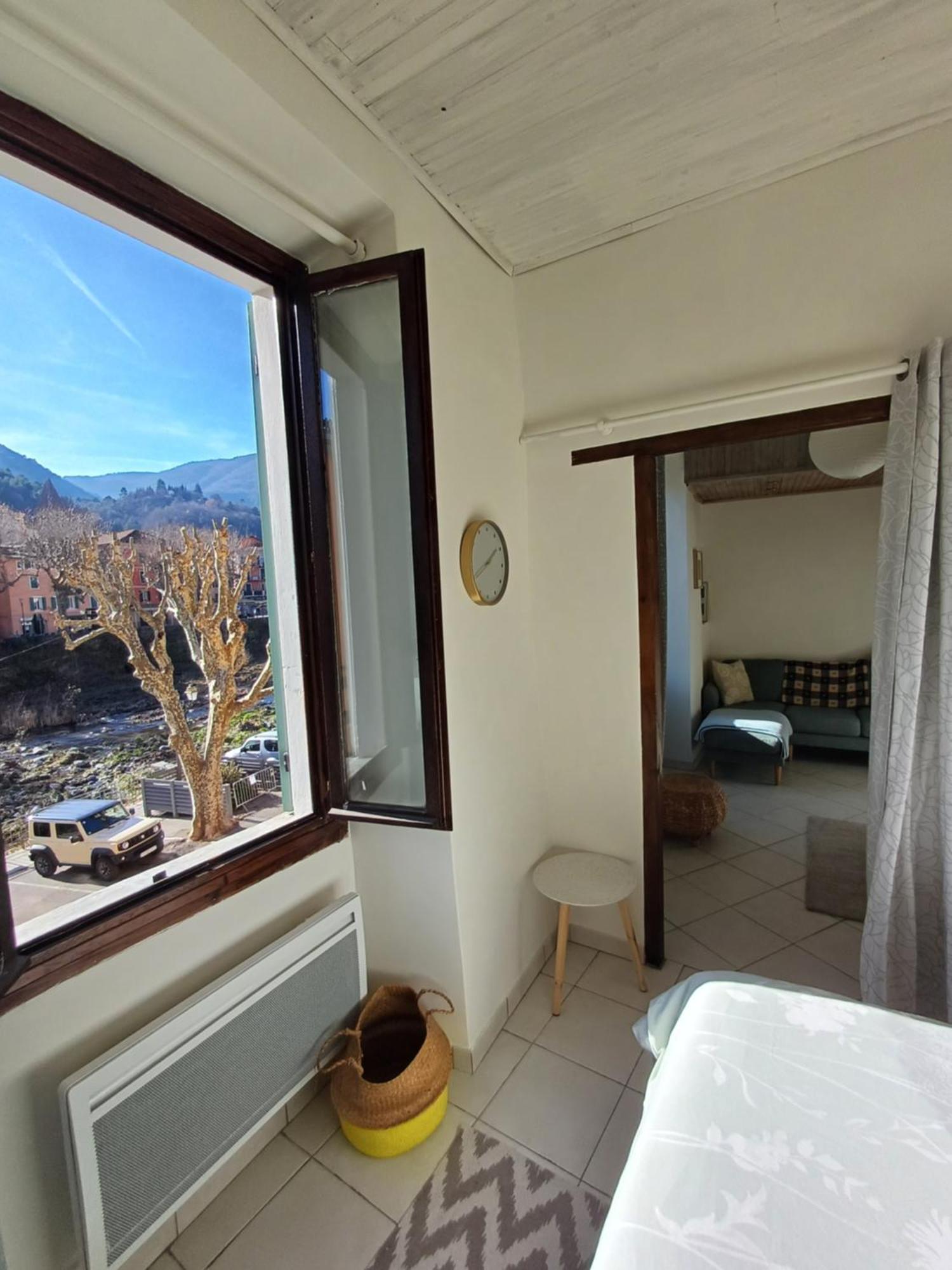 Riverside Apartment Sospel Exterior foto
